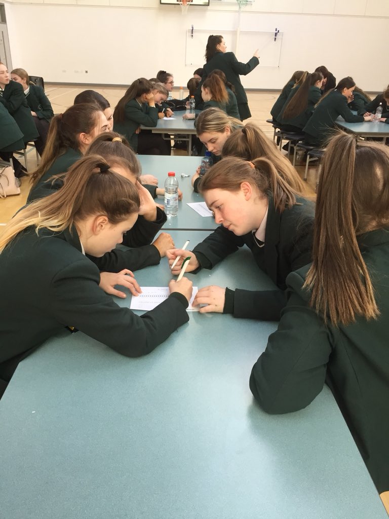 StCeciliasDerry's tweet image. Thank you to Paul and all @STEMAware for a fabulous @Seagate #SliceOfPi workshop today. The chocolate was much appreciated too!!