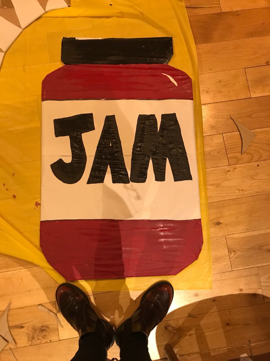 What's this jam doing here?! Come and find out at 2pm tomorrow <a href="/MirthMarvelE17/">Mirth Marvel & Maud</a> <a href="/LakeofStars/">Lake of Stars</a> with <a href="/ournameisMAGIC/">MAGIC!</a> #childrenstheatre #storytelling #lakeofstars #eastlondonwithkids