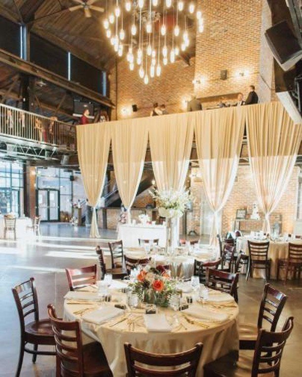 RelishEventsDen's tweet photo. Venue spotlight! Repost from @atouchofbliss: Loved this reception set-up at @milehighstation! Their chandeliers plus that champagne draping made for such an elegant backdrop at the head table! 📸: @elevatephotography https://t.co/ZVohc0JriB https://t.co/A8cqnBXp8c