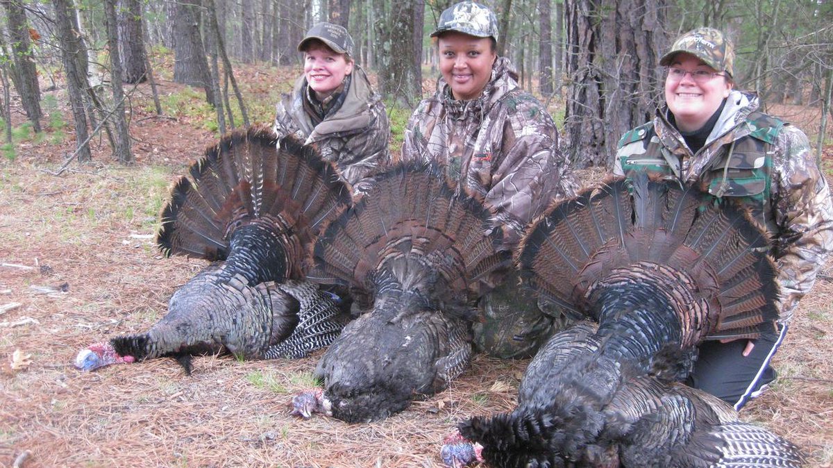 MassDFG's tweet photo. Apply now for the BOW Turkey Hunting Seminar and Mentored Hunt! This program is perfect for women who are new to hunting and want to learn turkey hunting skills. The seminar is 4/14 and the mentored hunt is 4/30. https://t.co/KI6PaDmSUH #MassWildlife #BOW #DFG #MassFishHunt https://t.co/ONnwoORTln