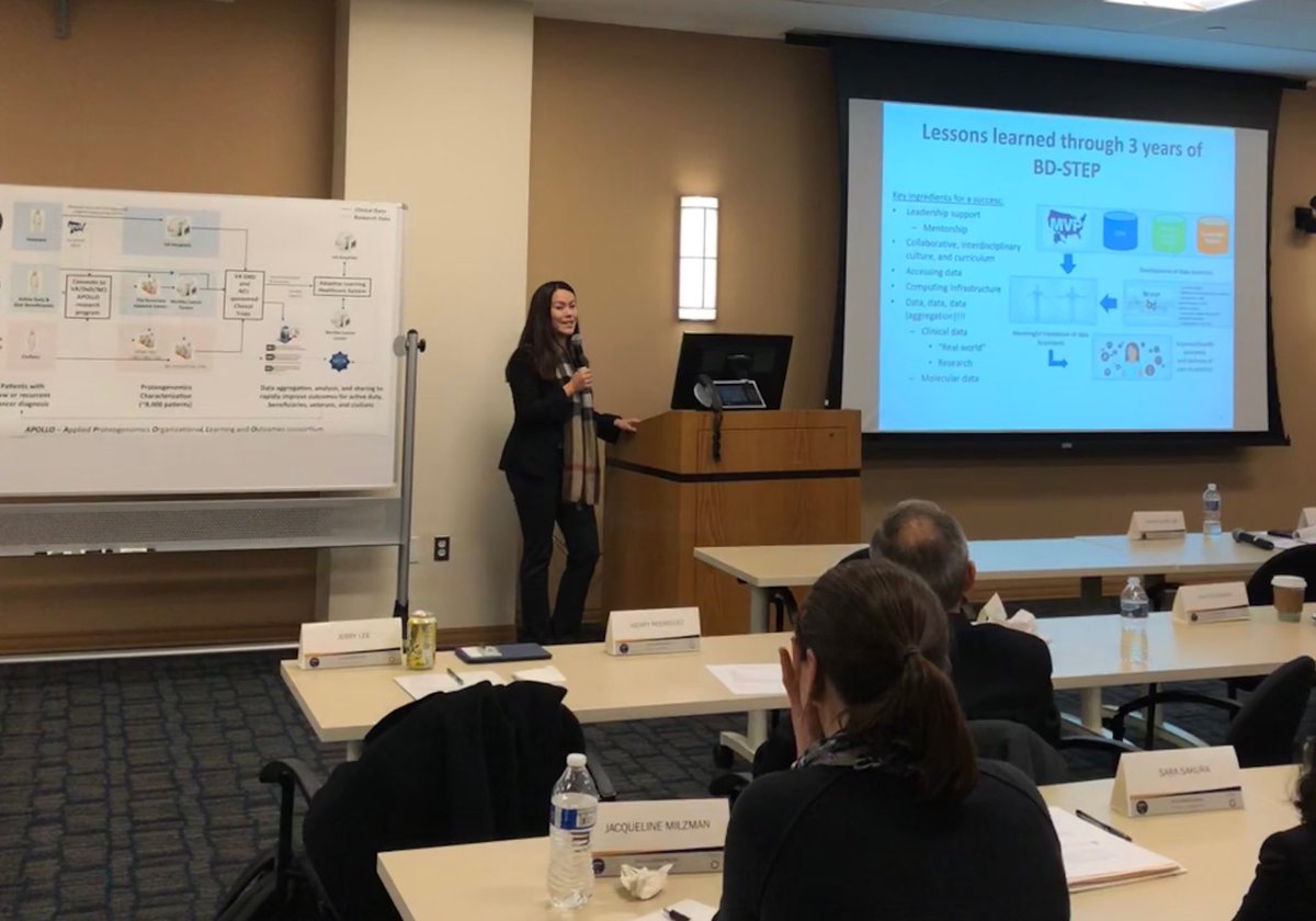 jleePSOC's tweet photo. @BDSTEPDirector sharing #datascientist vision to #APOLLO #opendata #learninghealthcare @NCI_CSSI @NCI_NCIP @HJFMilMed @SecShulkin @DeptVetAffairs #workforce https://t.co/rerZrSOcZT