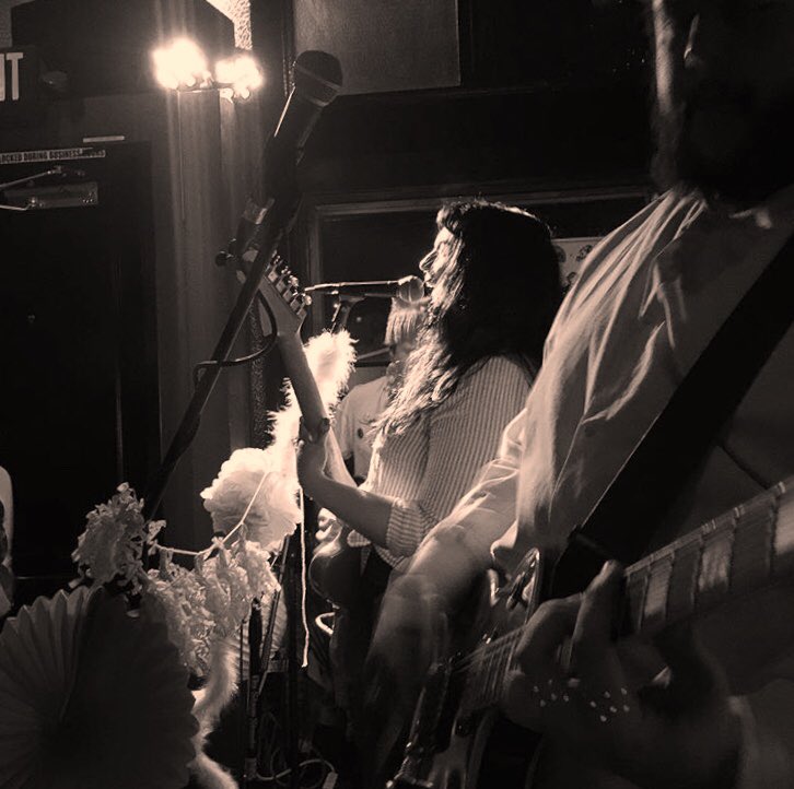 thehavnauts's tweet image. Thanks for coming out last night beutiful beez! 🐝 It was a ton of fun! We have a show Fri next week @casbahsandiego with The Redwoods review! Come rock out! We’ll have 🍪’s!! 📷: @kelseybreunig on insta! #hellyeh #sdmusic #weloveyou