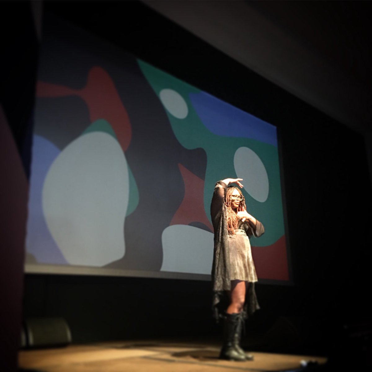 Amazing talk about the creative journey with @kat_blaque at <a href="/backerkitbond/">Bond</a>! #creator #Artist #vloggers #backerkitbond