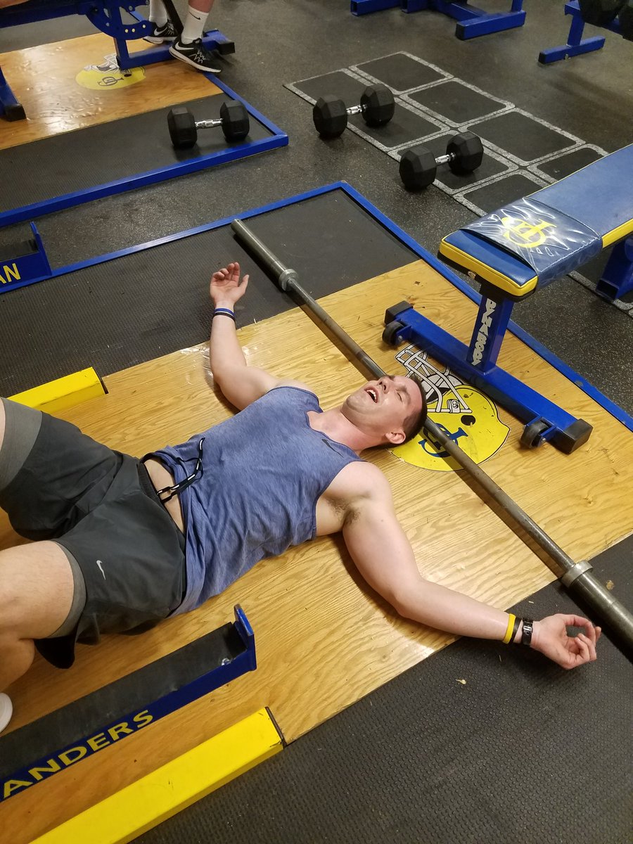 Coach_Rang's tweet photo. We did a 3 round Sparty workout during 4th block today. Decided to participate. Fun but exhausting! Way to finish men! https://t.co/0jjJsaQ8bz