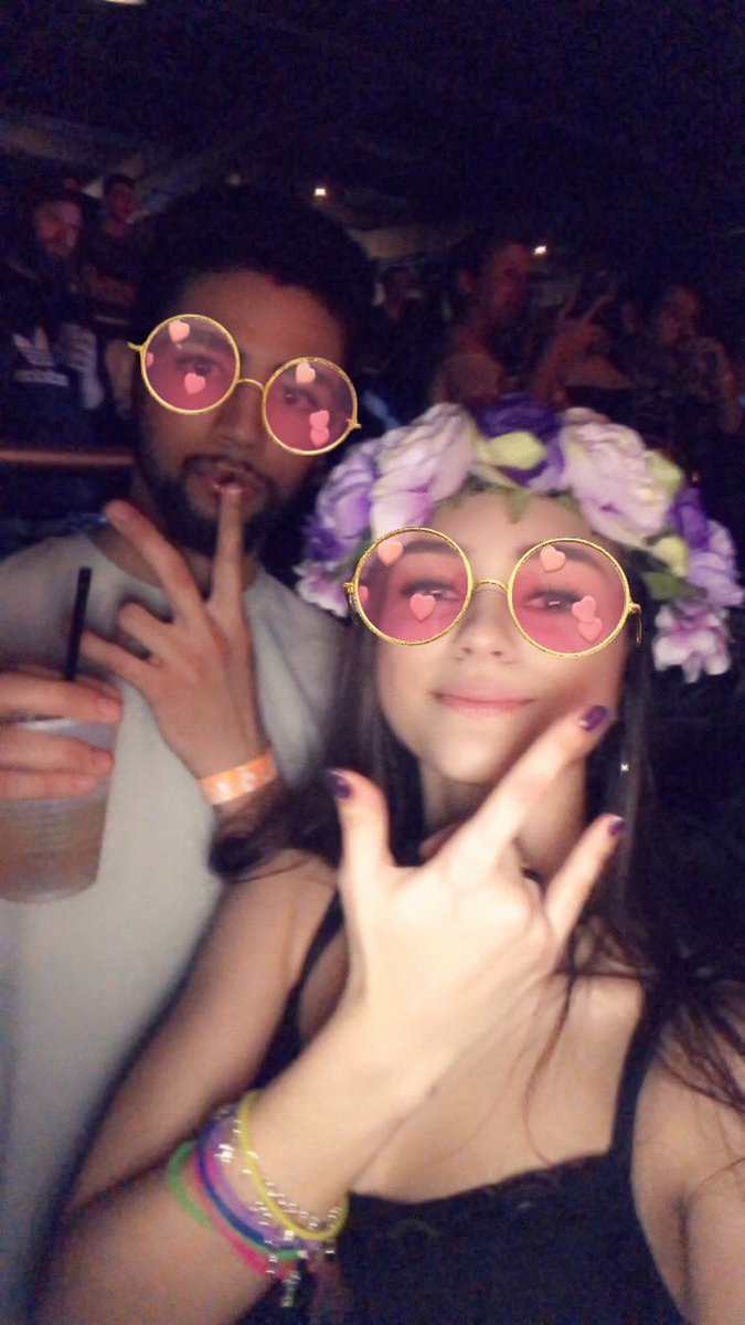 yohannaamorim_'s tweet image. Parabéns pro meu melhor amigo drogado! B eu te amo muito, te desejo as melhores coisas na sua vida que é muie, droga, dinheiro e bebida 😋😋😋 Love u ❤️ #promdate