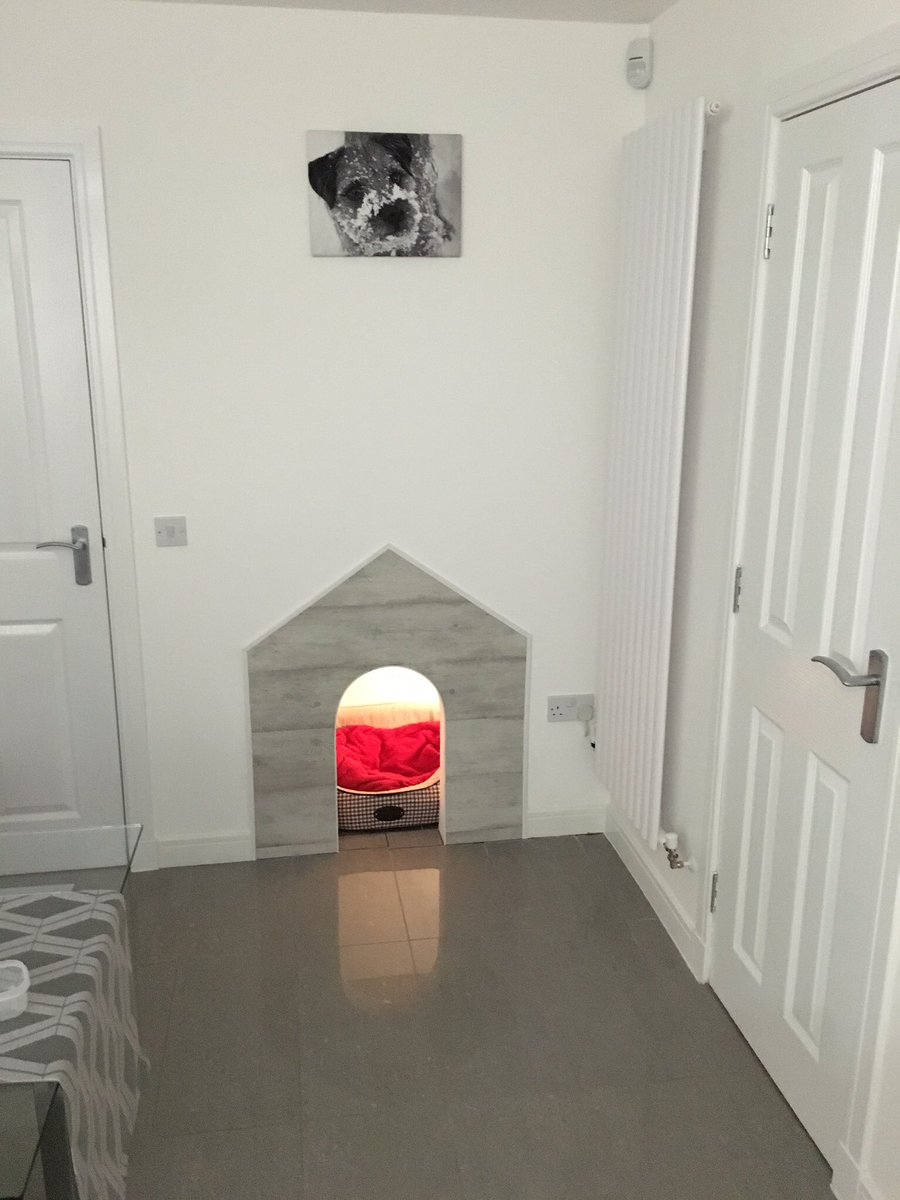 no1border's tweet photo. @lilyskitchen Hmm things like pulling your kitchen wall and downstairs toilet to pieces to make a bedroom for your dog #itsnotloopy https://t.co/Wfh3pqG2ZI
