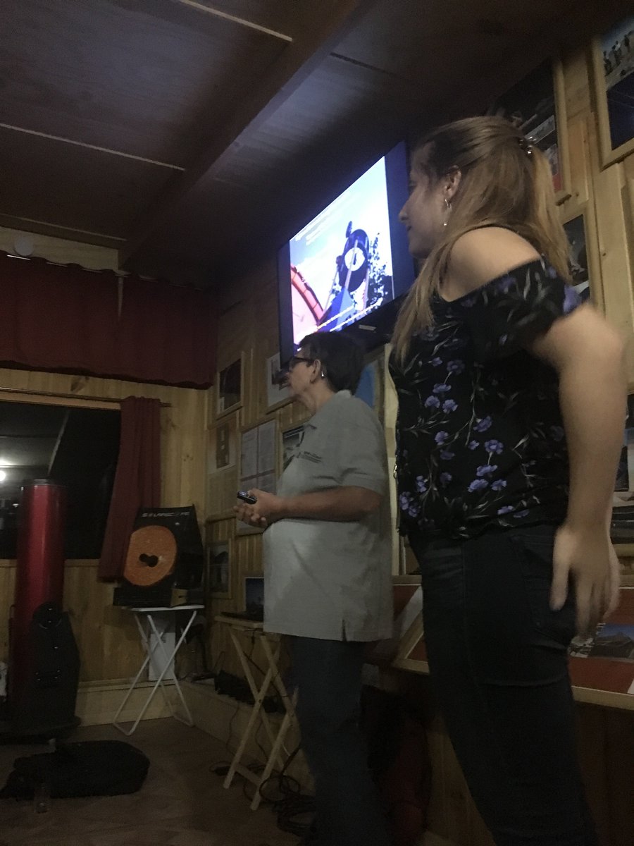 DiversisMundi18's tweet photo. Amazing conference dinner at @roanjase amateur observatory yesterday night with the incredible Manuela and Leopoldo driving the show. Great talk by Manuela on Mapuche Cosmology! Thanks @roanjase for the great night we spend with you! #DiversisMundi18 https://t.co/hv1GTf7WLg