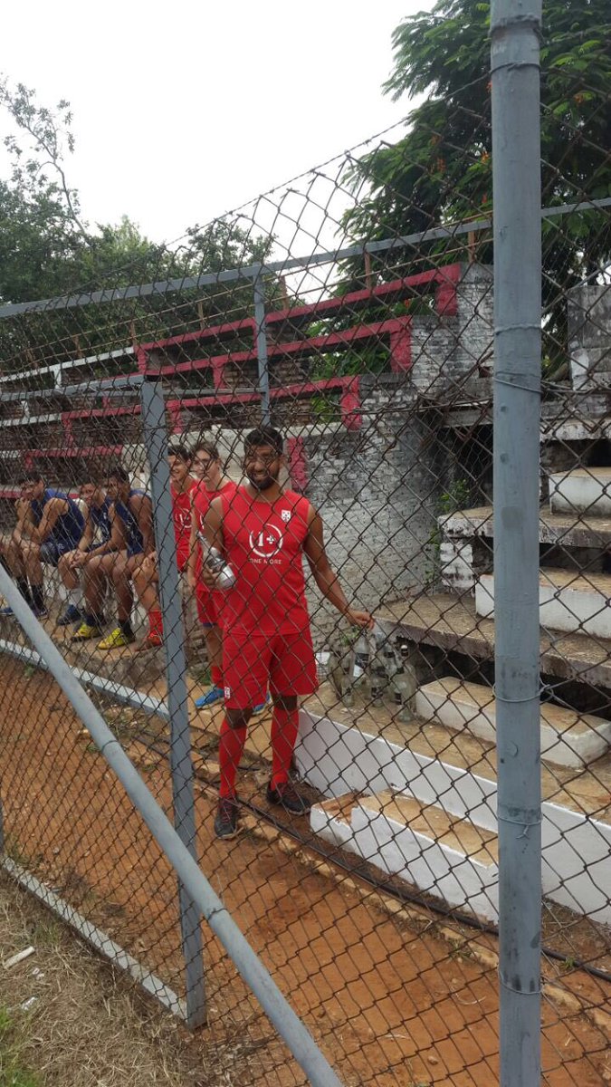 ClubPHayes1907's tweet photo. Unidos todos contra el dengue!! Poné de tu parte! Nosotros también ponemos la nuestra!! #somosHayes https://t.co/MzTwwMSCr4