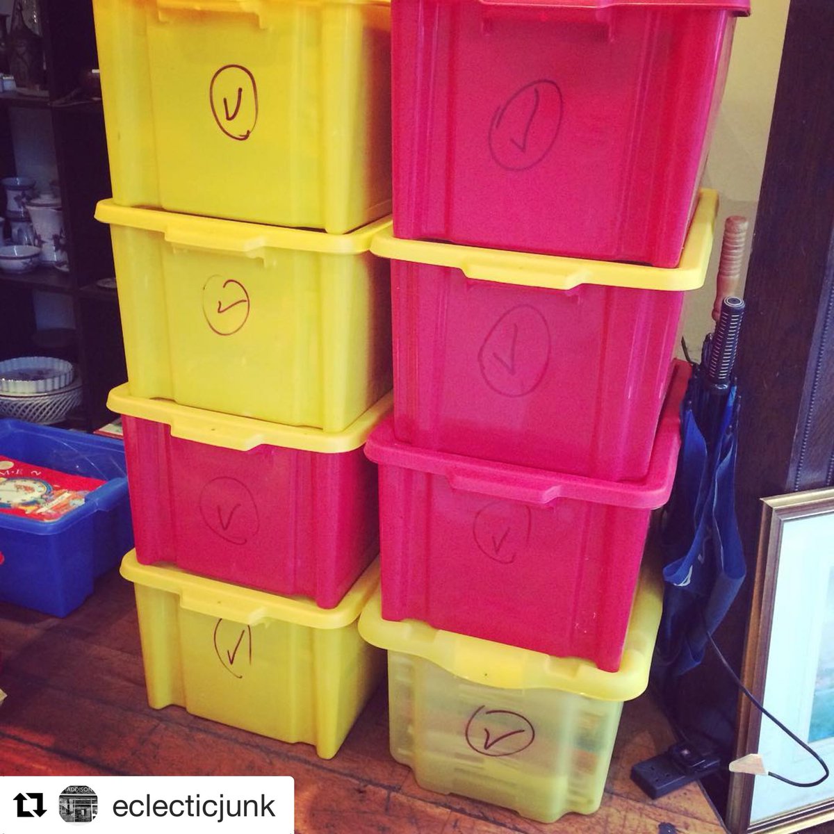 First batch of “The Great Free Book Giveaway” - these Crates are filled with FREE BOOKS avail from <a href="/Maddisons_Shop/">Maddisons</a> tom. #se27 #se23 #se26 #selondon #southeastlondon #lovebooks #freebooks #lovetoread  #booksbooksbooks #free #giveaway #literature #books #freebies #helpyourself
