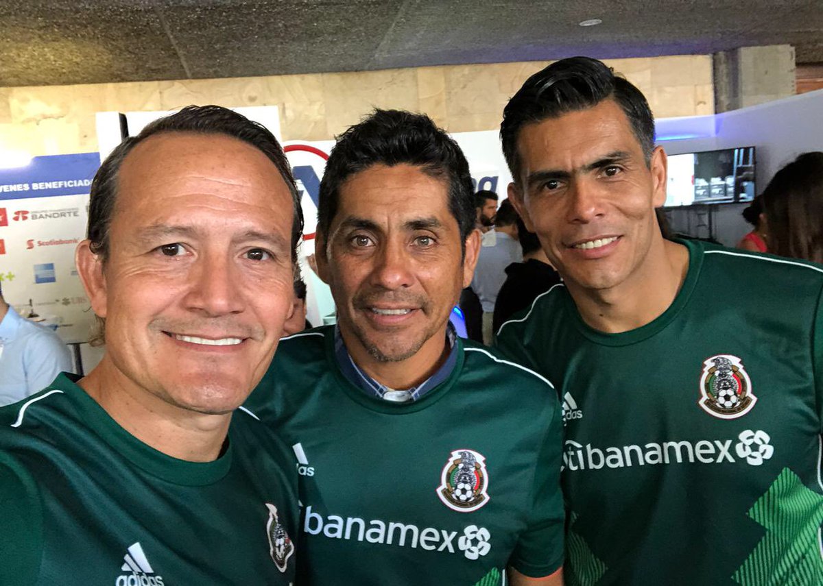 InterticketUSA's tweet photo. #ConvenciónBancaria en Acapulco #TeamMXL 🇲🇽 https://t.co/95sX5wptn2