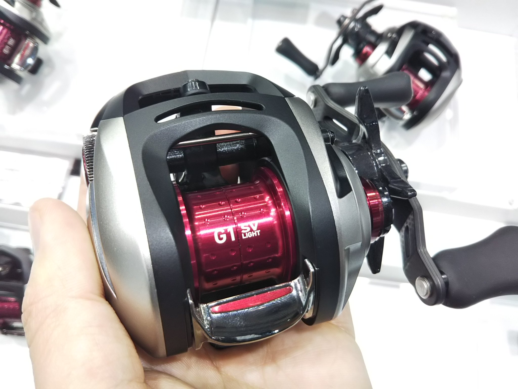 Sabuism3 0 デカハネgp21参加中 シマノ18バンタムmgl Hgをネットで再購入 それと18リョウガを諦めてダイワのsvライトltd Tn8 1rも購入 バリバリに使用していきたいと思います W インプレも精力的にします あと ダイワのアルファスエア7を売却し Sabuism3 0 デカハネgp21参加中 シマノ18バンタムmgl Hgをネットで再購入 それと18リョウガを諦めてダイワのsvライトltd Tn8 1rも購入 バリバリに使用していきたいと思います W インプレも精力的にします あと ダイワのアルファスエア7を売却し
