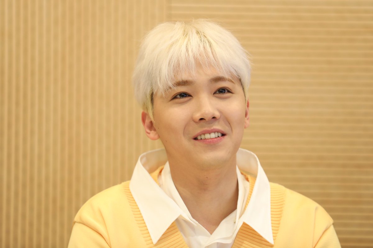 hongkipics's tweet photo. yellow prince https://t.co/Phu2OdvFGd