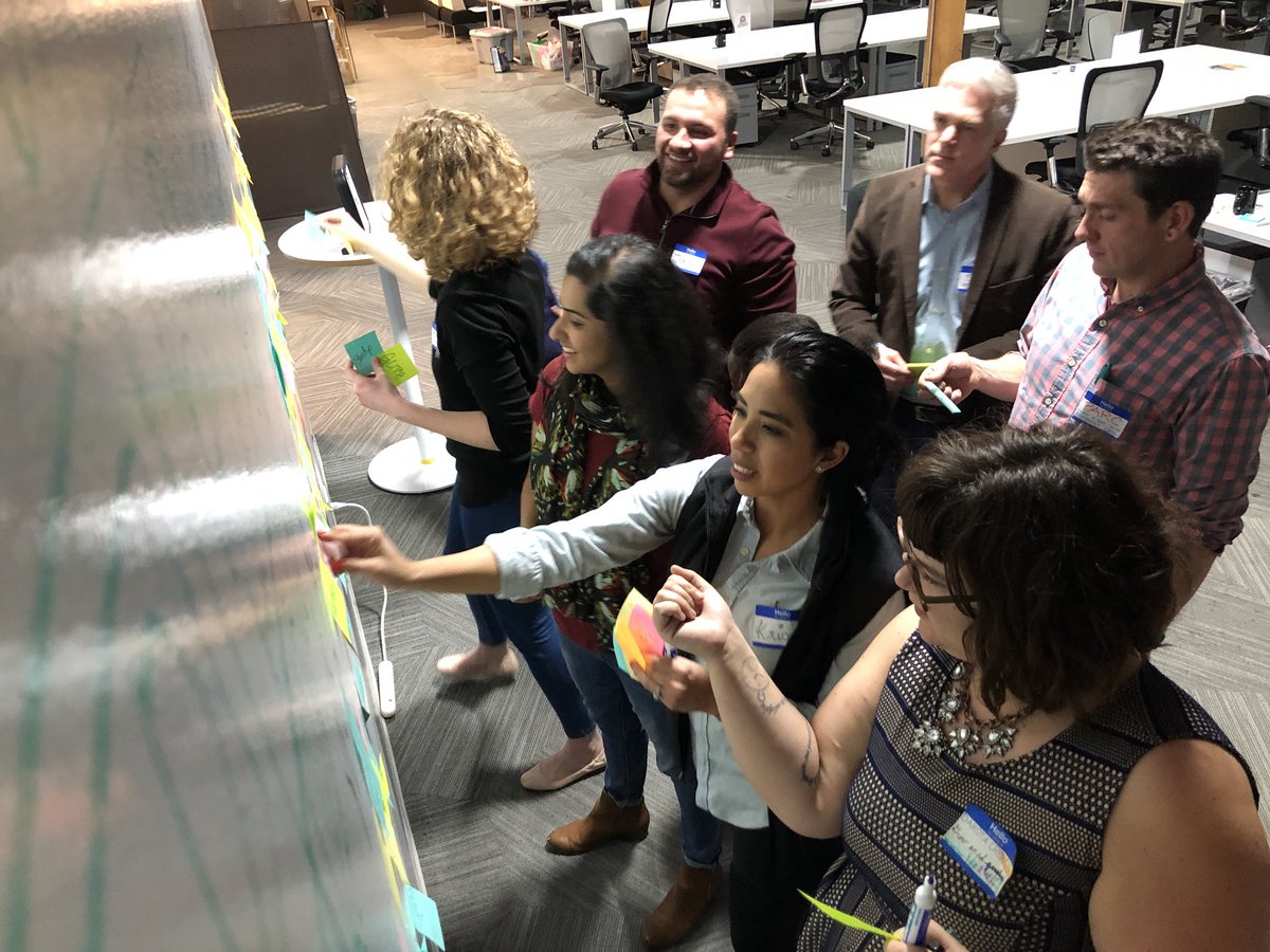 GSJKC's tweet photo. These jammers are making sense of the secret theme ... sorta. #gsjam https://t.co/I43oGtErju