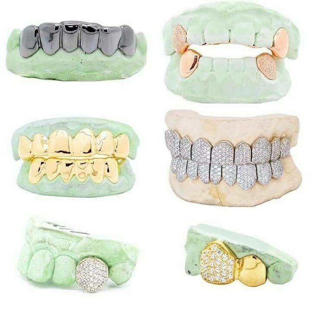 mouthpisegrillz's tweet photo. #goldplug #gold #jewelrydesign #mouthpisegrillz #igaddict #fortworth #texas #swag #love #retail #fwmyouknowigotit #grillz #jewelryaddict #jewelrydesigner #deals #entrepreneur #followme #shoutout #diamonddust #diamonds #instalove #bestoftheday #takeoffpost #tagfire https://t.co/dTnNxcJtkb
