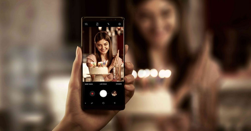 FreeTech_Arena's tweet image. Samsung unveils Android Oreo update for Galaxy Note 8 dlvr.it/QKQDvj #Android #Galaxy_Note_8 #Samsung