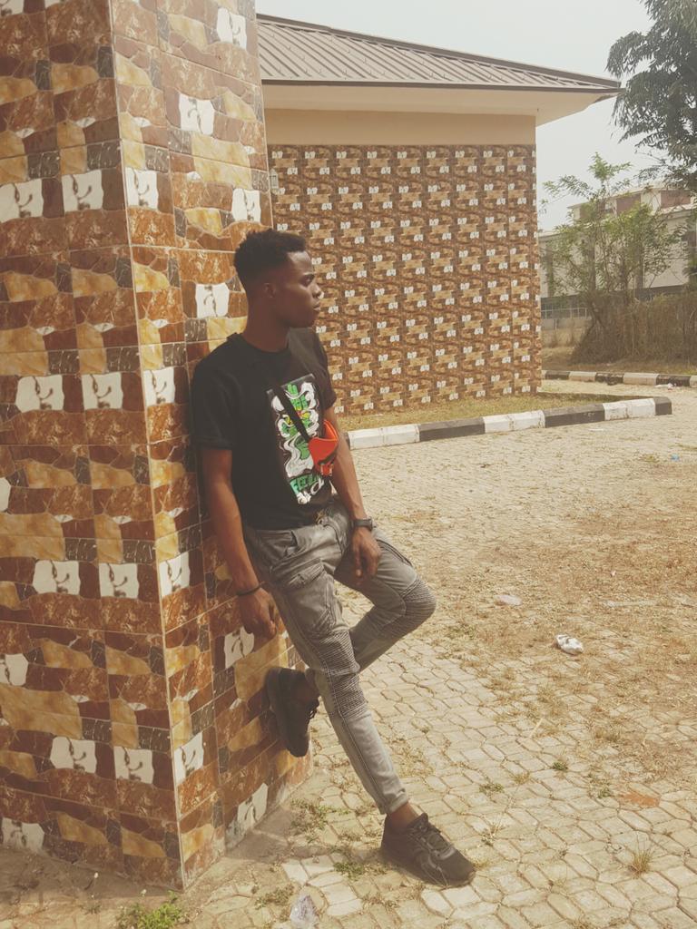 felabackco's tweet photo. ππ₯π₯π #clothing #fashionBrand #nowastemanting #shoplocal #shopNigeria #felabackco #nationwide_delivery https://t.co/nG0c2s7bea