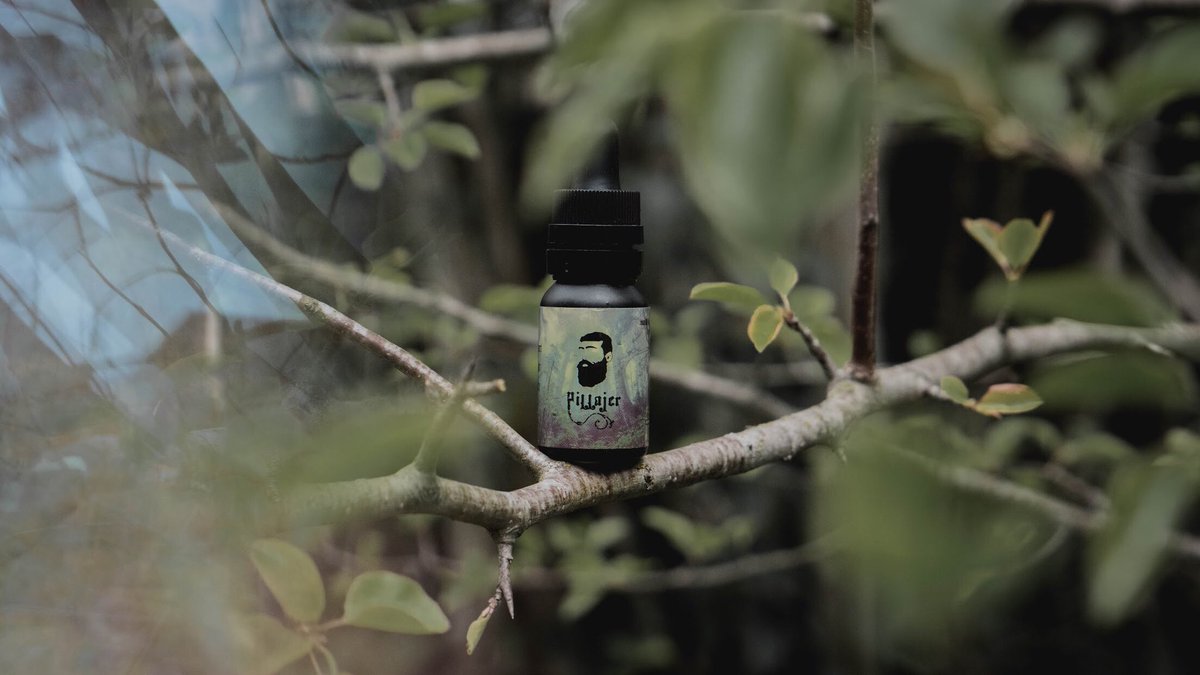 Use only the finest in men’s hair/skin care. 
#PillajerOil #Spotted