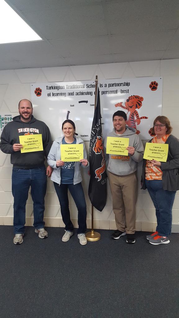SwansonTES's tweet photo. Congratulations to 4 @SBEDFO Grant Winners! Mr. Hardman, Miss Ross, Mr. Domonkos, and Principal Grimes! #TarkingtonTS #TeamSouthBend @MrHardmansclass @Jeffman703 @NicholeNRoss @tarheelbd @MrD203 @SBEDFO https://t.co/eVHAToy3mG