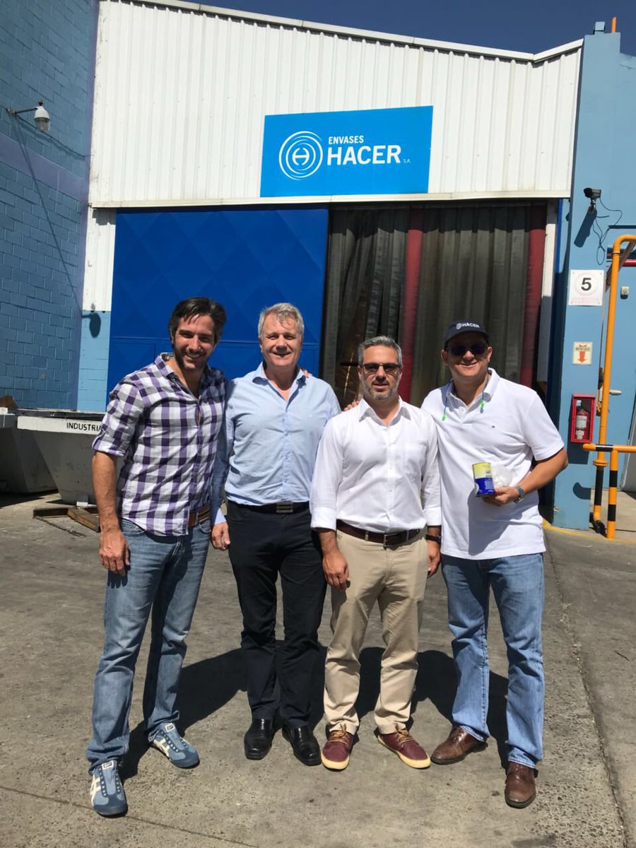 Recibiendo junto al GG Javier Retana en Envases Hacer SA a <a href="/zinfederico/">Federico Zin</a> y a Diego Cagliolo de la Agencia de Inversiones de la Provincia de Bs. As., donde debatimos temas importantes para las Industrias Bonaerenses.