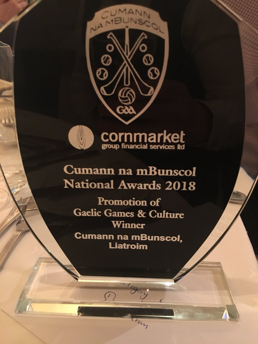 cnmbleitrim's tweet photo. Congratulations to all the enthusiastic hardworking teachers who have promoted hurling in Leitrim. Your dedication and time has paid off. https://t.co/s2nMh90Ncg
