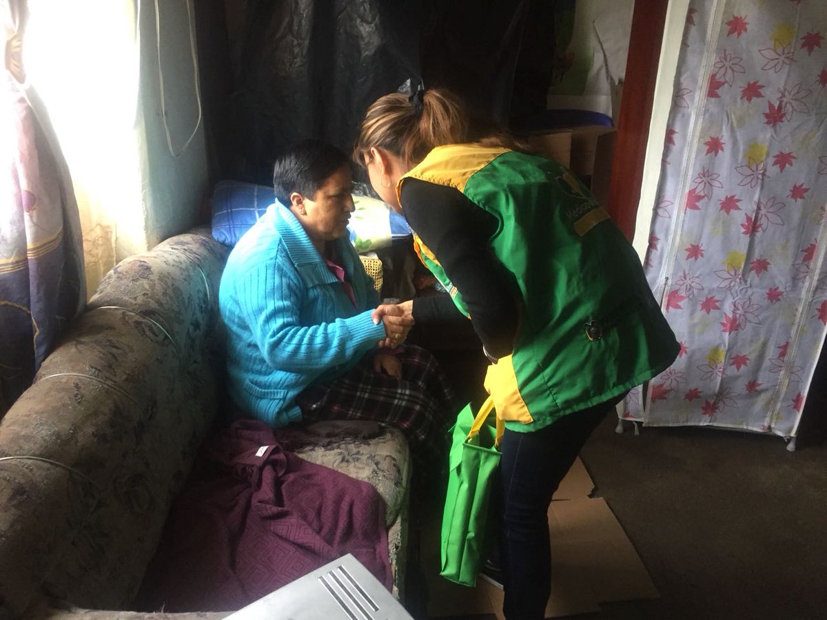 SaludImbabura's tweet photo. #Ibarra| #Distrito10D01 mediante la estrategia #MédicoDelBarrio el Centro de Salud de Urcuquí brinda atención a grupos vulnerables en territorio. #SaludEnAcción https://t.co/G89gHM5HhJ