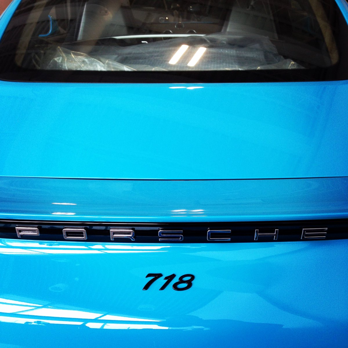 PorscheofLondon's tweet photo. ❤️ Porsche Miami Blue!
#porsche #porschecaymans #718cayman #miamiblue #ldn #ldnont #ldnontario https://t.co/M5zBLIqfuB