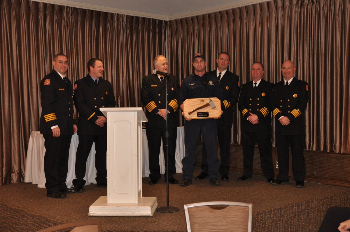 Haltom City Fire-Rescue's 2018 Awards Banquet Photos
business.facebook.com/pg/HaltomCityF…