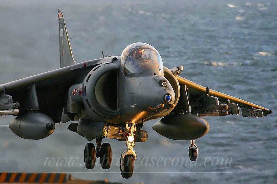 Landing onboard HMS Illustrious, 2005. #raf #harrier #harrierfriday #avgeek #captureasecond <a href="/IllustriousAsso/">HMSIllustriousAssoc</a>