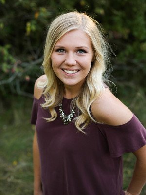 UJ_Jimmies's tweet image. @meredithmutch takes a look back in this week's entry of the #SirJimmieBlog! uj.edu/?p=29534