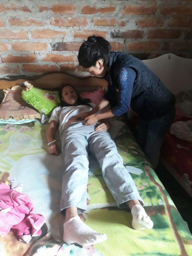 SaludImbabura's tweet photo. #Ibarra| #Distrito10D01 para garantizar la salud de la madre embarazada y del niño, el Centro de Salud de San Antonio realiza el seguimiento con visitas domiciliarias. https://t.co/Ki6P7qCO8a