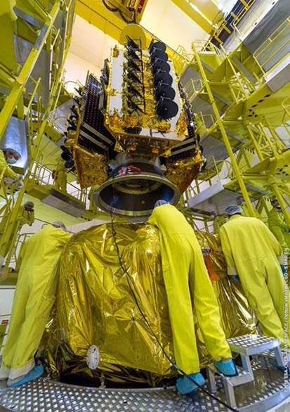 LLIM78's tweet photo. @arianespaceceo @SES_Satellites @Thales_Alenia_S 4 #O3b satellites launched by #Soyuz and @Arianespace thanks to the #dispenser structure produced by @ArianeGroup ! https://t.co/bBv4vImxbw