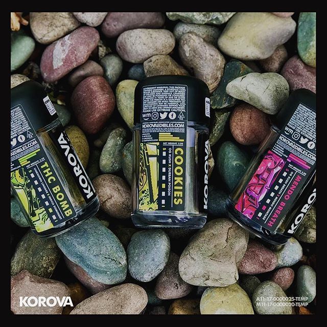 korovaunrivaled's tweet photo. JUST IN! Phytologie picked up our top shelf joint collection. Each jar contains seven half gram joints made with the same flower in our eighth jars. 🐮💨
📸: @phytologieoakland
.
.
.
#korova #korovaflower #afjs #topshelf #unrivaled #oakland #unrivaled https://t.co/9beZDfqfWg https://t.co/VIzsmNeCeU