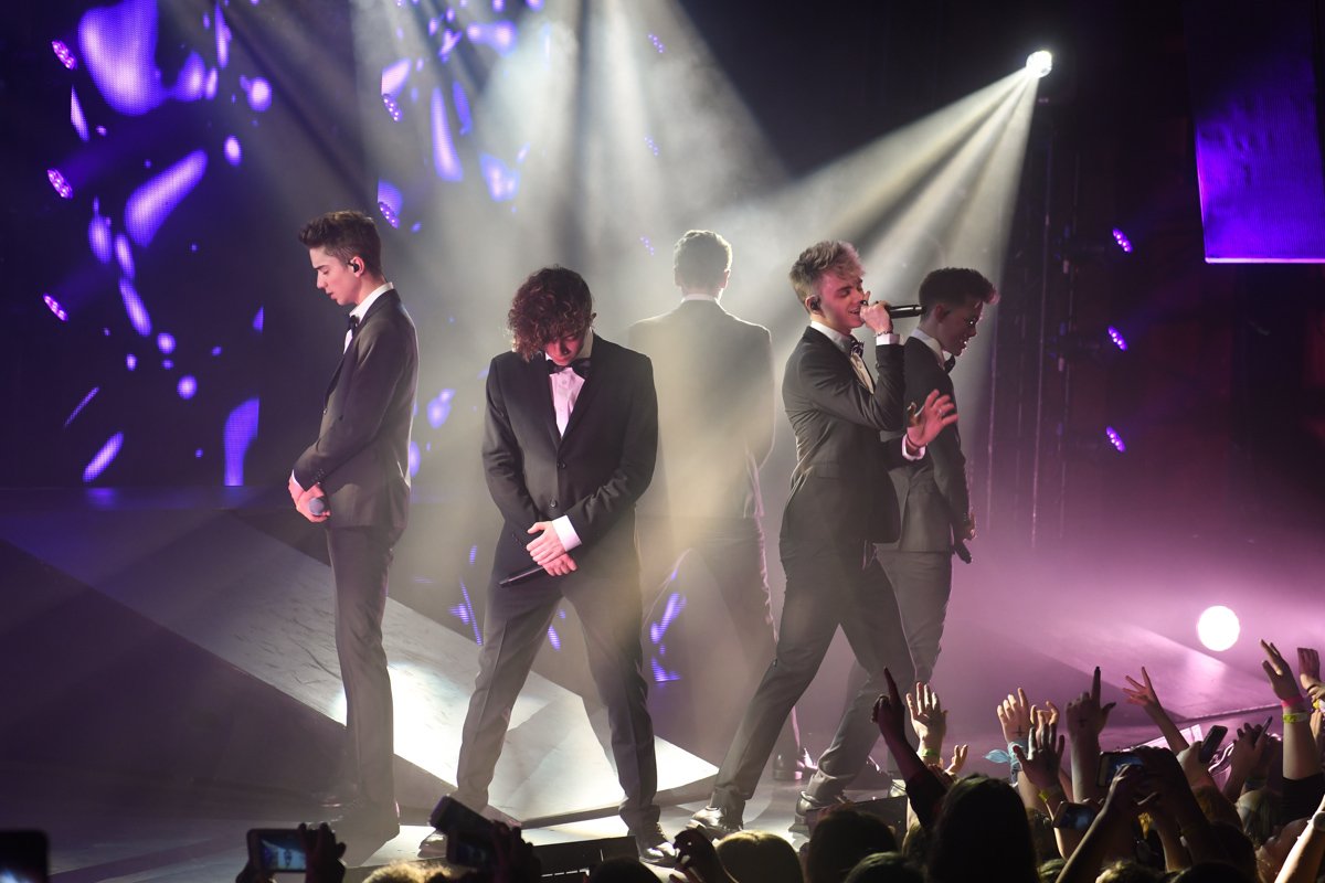 PreludePress's tweet photo. PHOTOS: @whydontwemusic at @ogdentheatre in Denver last night: https://t.co/reyrOG8zAV https://t.co/ikdMzbqW7d