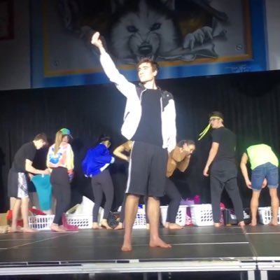 mjbilardello's tweet photo. *cough cough* 🎤 #NewProfilePic https://t.co/WnFdb5zevt