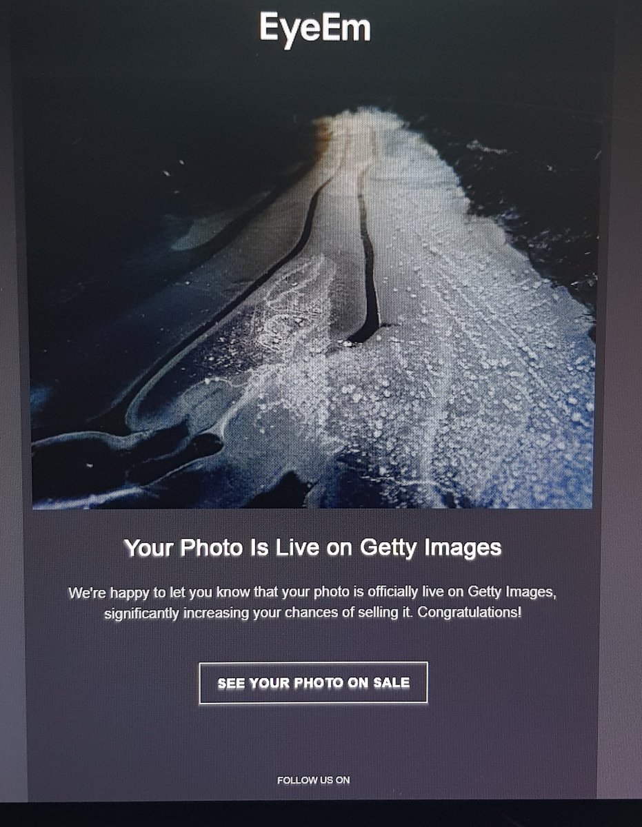 lesa_dalton's tweet photo. Think this is a good thing lol .. Cool anyway.. old pic of mine .. #eyem #getty #Photography #frozen #frozenwater #frozenpuddle #cold https://t.co/3naNpIOMkI