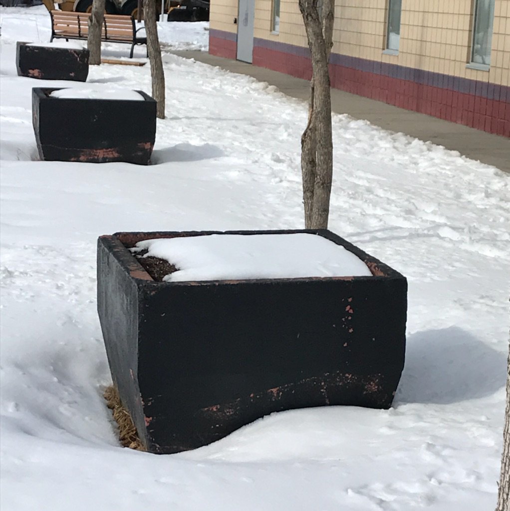 WestHillhurstCA's tweet photo. The #WHCA is accepting design submissions for our #spring #art #contest! #Winners will #paint their work on the #garden #planters.  Bring your designs into the main office or send them in digitally.

#revitalization #yyccommunity #yyc #community #upgrades #westhillhurst #painting https://t.co/cUC8IiWiS3