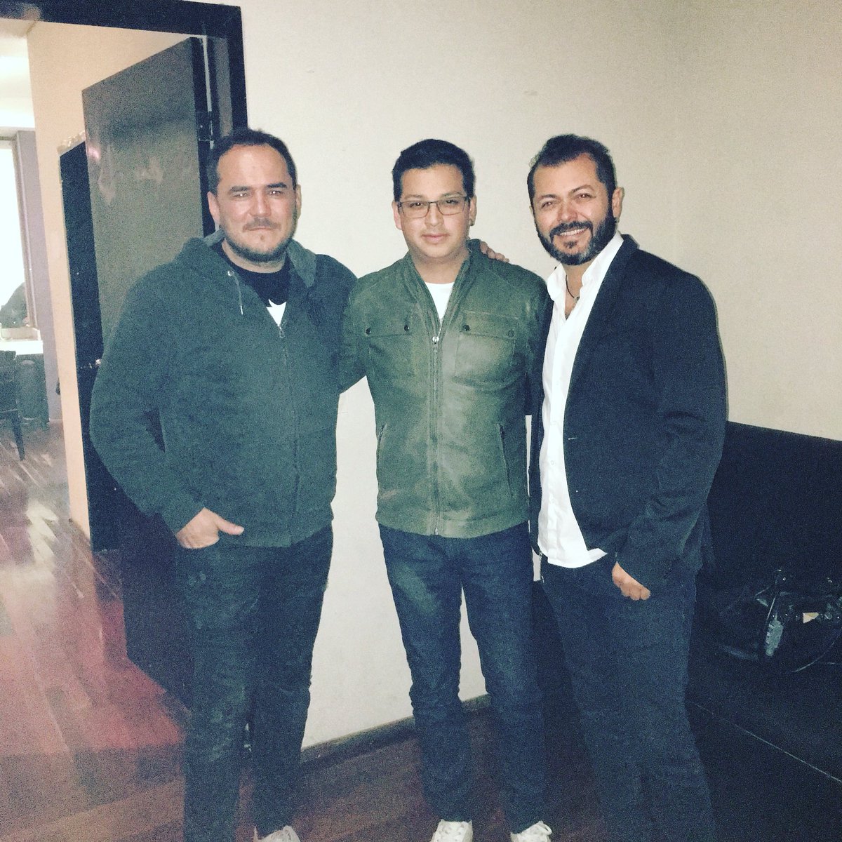 JEmmanuelOf's tweet photo. Muchas felicidades maestro! @SerranoIsmael https://t.co/qkxNRgLw2V