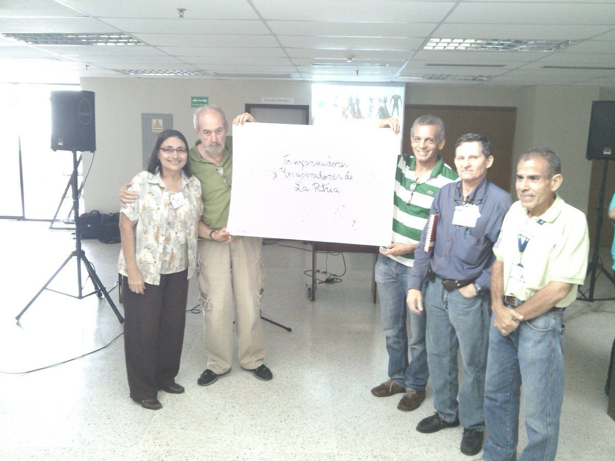 identidad_ucab's tweet photo. Aportes de los profesores de la facultad de ingenieria para este nuevo semestre. @UcabGuayana https://t.co/gwvya6ALxa