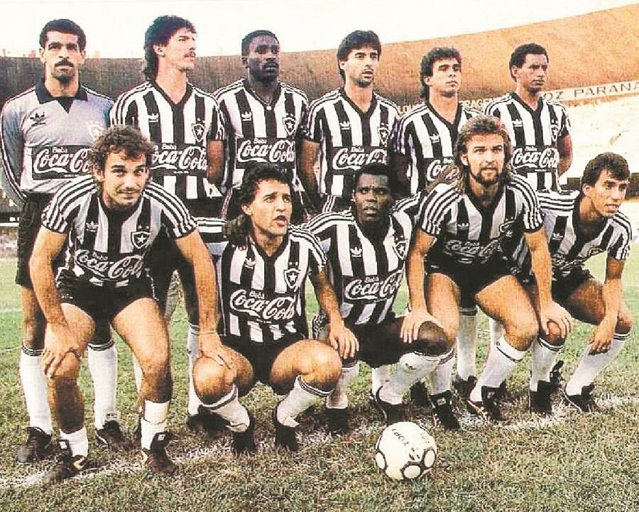 OldFootballPhotos בטוויטר: "#Botafogo (1988): #RicardoCruz #Gottardo #Josimar #MauroGalvão #Luisinho #RenatoHelinho #Delei #ClaudioAdão #PaulinhoCriciúma #Gilmar… https://t.co/txnaPJv6E1"