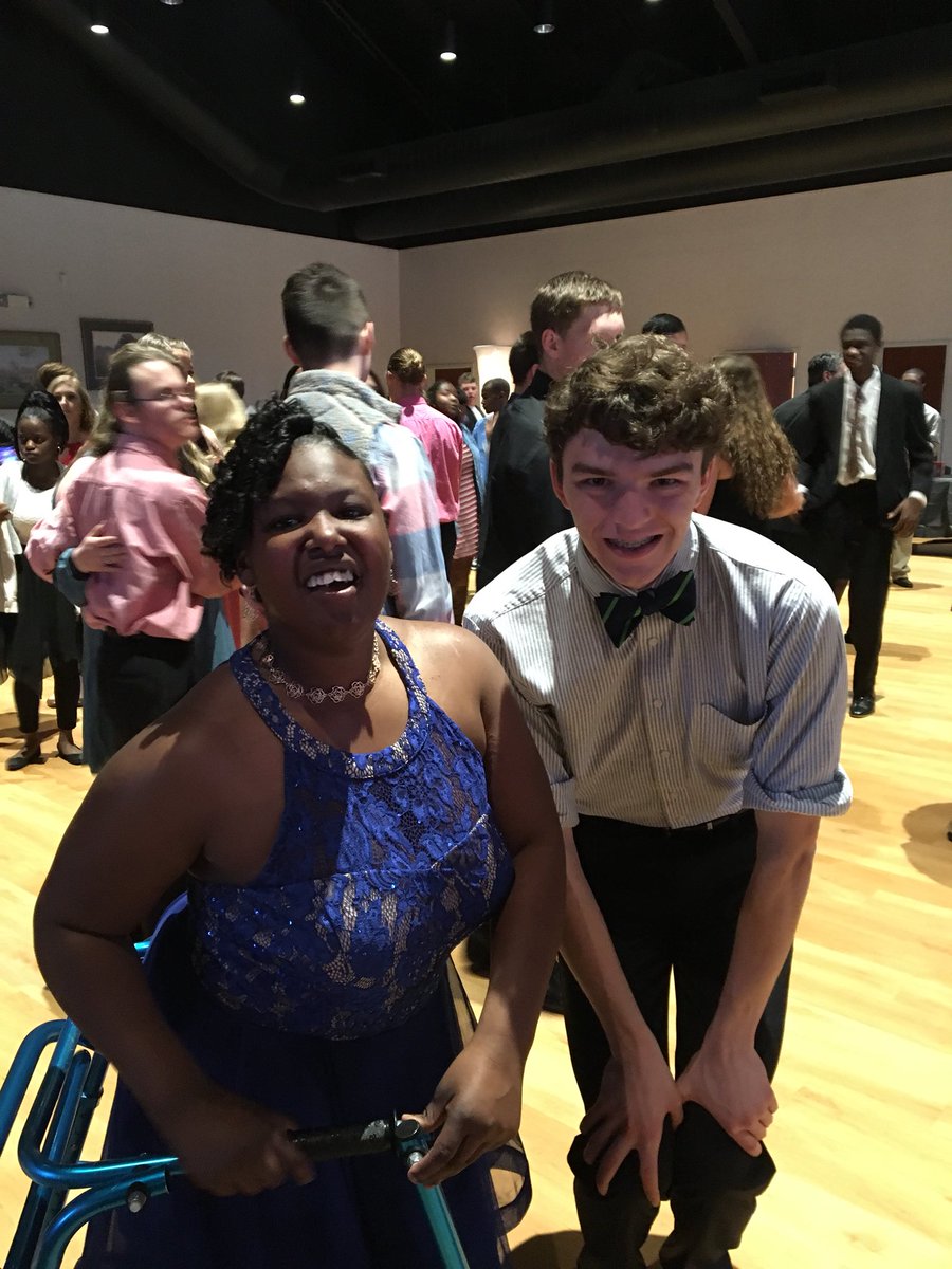 cassiescagle's tweet image. One of my FAVORTIE days! #Perfectprom is an opportunity for @AikenPublicSch Special Education Unified Champions to spend a “Day in Paris” dancing w/ their friends &amp;amp; Buddies from across the county!  Many thanks to @AikenElectric for supporting this special event! @AlfordOnTheGo