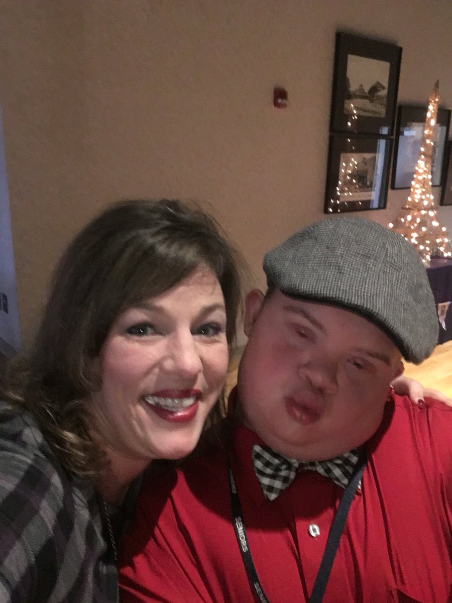 cassiescagle's tweet image. One of my FAVORTIE days! #Perfectprom is an opportunity for @AikenPublicSch Special Education Unified Champions to spend a “Day in Paris” dancing w/ their friends &amp;amp; Buddies from across the county!  Many thanks to @AikenElectric for supporting this special event! @AlfordOnTheGo