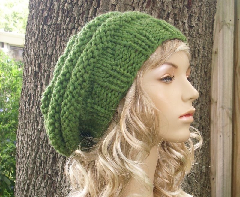 pixiebellshop's tweet photo. Knit Hat Womens Hat Slouchy Hat - Original Beehive Beret Hat in Grass Green Knit Hat - Green Hat Green Beret Green Beanie Womens Accessories https://t.co/9qTMHLhF2G #Etsy #pixiebell #GreenBeret https://t.co/4qUDou1vJD