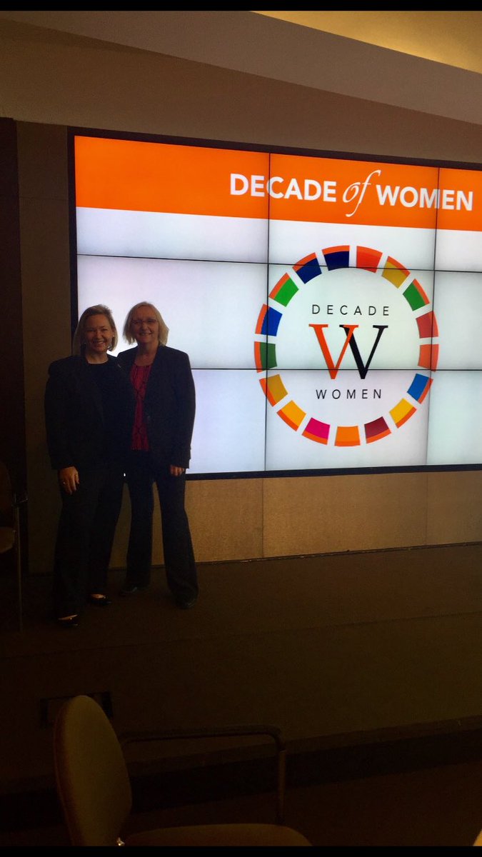 PlayterAnn's tweet photo. Just connected with ATHENA Recipient Kim Coupounas at the Decade of Women event!  The ATHENA reach in action. @ATHENAleaders https://t.co/ROjToytedx