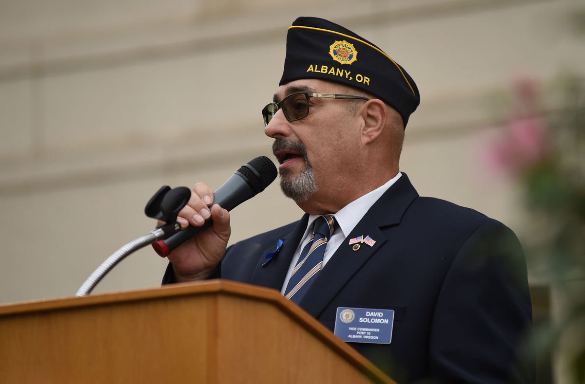 SuiDoc's tweet photo. Albany @AmericanLegion Post 10 is organizing an effort to create a #suicide hotline specifically geared toward #veterans and people serving in the armed forces. https://t.co/g8H51svmNK @dhnews #kill22 https://t.co/pyuB3cMT7l