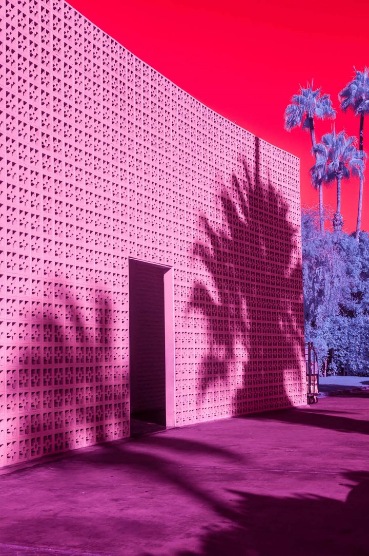 archistar1's tweet photo. #Infrarealism
Iimmagini iper-saturate che trasudano l'ultraterreno.
#photographer Kate Ballis https://t.co/cXHDP872oL