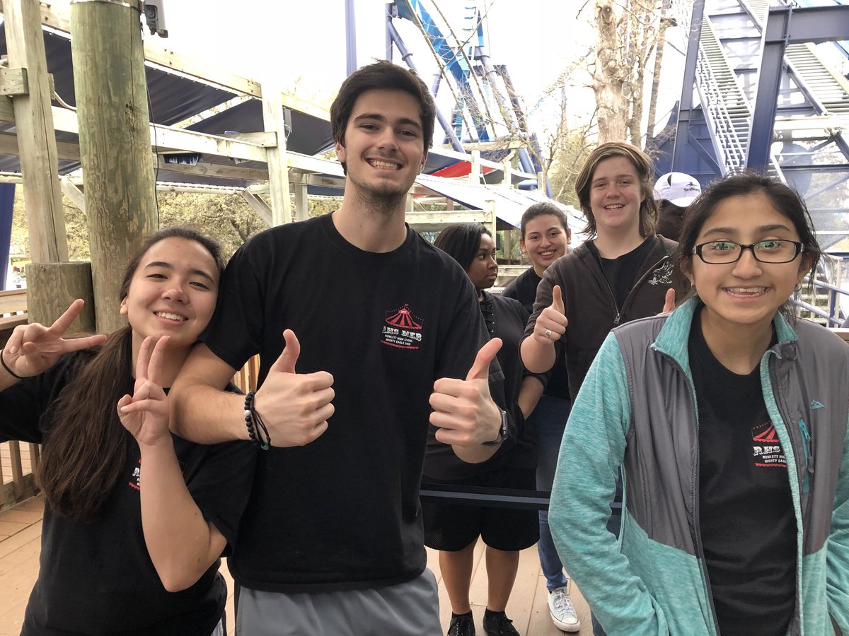 RowlettHSBand's tweet photo. MEB on the Great White roller coaster! https://t.co/cMd6foEFc1