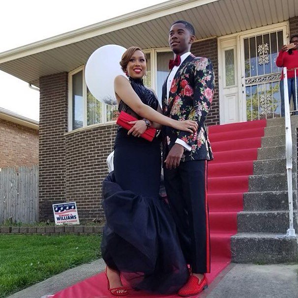 jojaydenLife's tweet photo. JOJAYDEN is known for its unique custom tuxedo designs with special attention to details. That means we can bring any of your design ideas to life. Customize everything from the fabric, the lapel style to the buttons.
#Jojayden #Prom #ChicagoProm #CustomClothier #MensFashion https://t.co/I3YJY8mVER