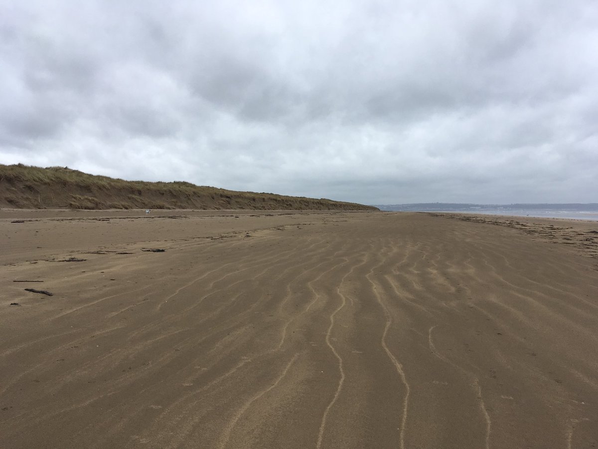 blulakecoach's tweet photo. 6 mile rainy walk on the sand. Perfect for #Headspace and #recharge Back on it Monday #smallbusiness #findyourfocus #sauntonsands #Devon #ukbreak https://t.co/YiGMH7NC6C