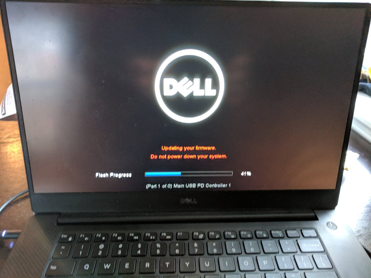 darkseer2010's tweet photo. Part one of zero... Seriously this got past qa... #dellfail #qafail https://t.co/WVSv5EdXzX