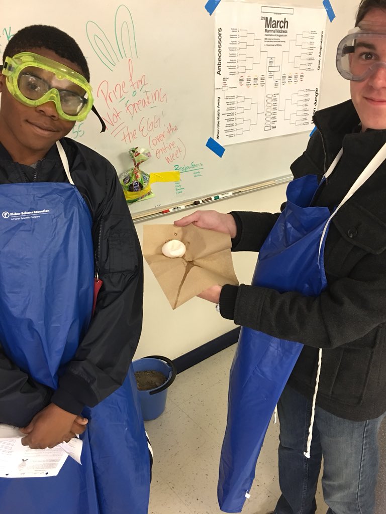 JEvans4Science's tweet photo. More egg lab success photos @CapeFearHigh1 https://t.co/mYFy263jEI